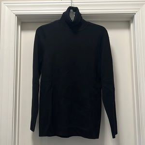 ✨NWT✨ Chico’s chic black ribbed turtle neck